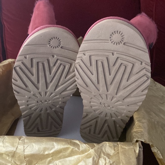 Ugg Triplet Bailey Button 1873 - Picture 3 of 5